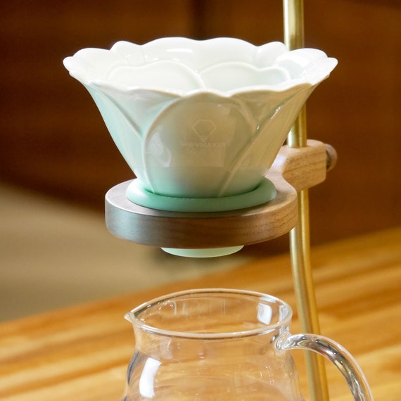 Flower-shaped Coffee Dripper & Holder Set - Etsy Flower-shaped Coffee Dripper & Holder Set - Etsy