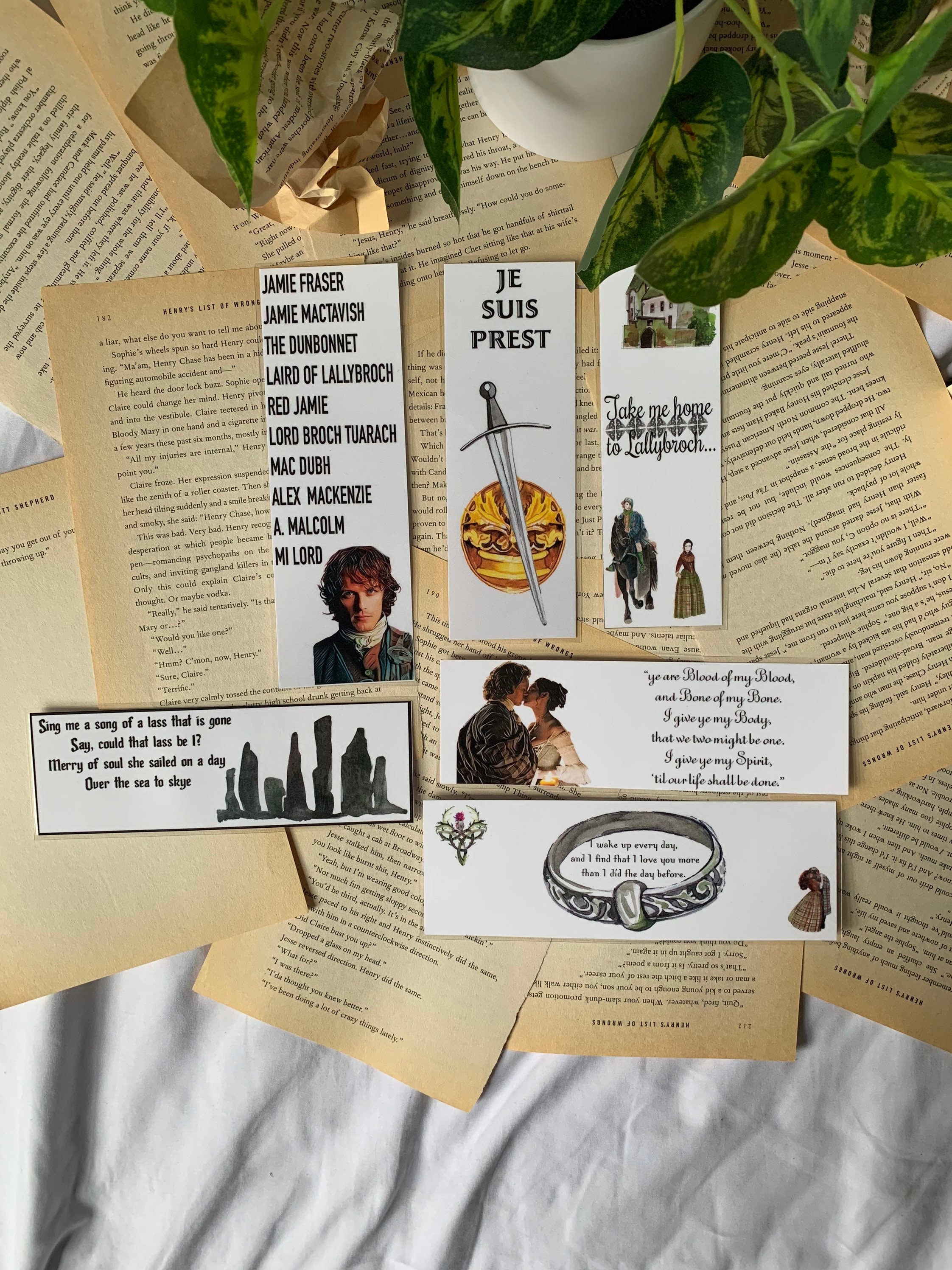 OUTLANDER Bookmarks/Jamie Fraser/Je Sus Priest/Lallybroch | Etsy