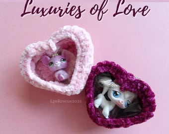 Littlest Pet Shop LPS #556 - Chien Teckel Saint-Valentin, Cœur, Authentique Hasbro