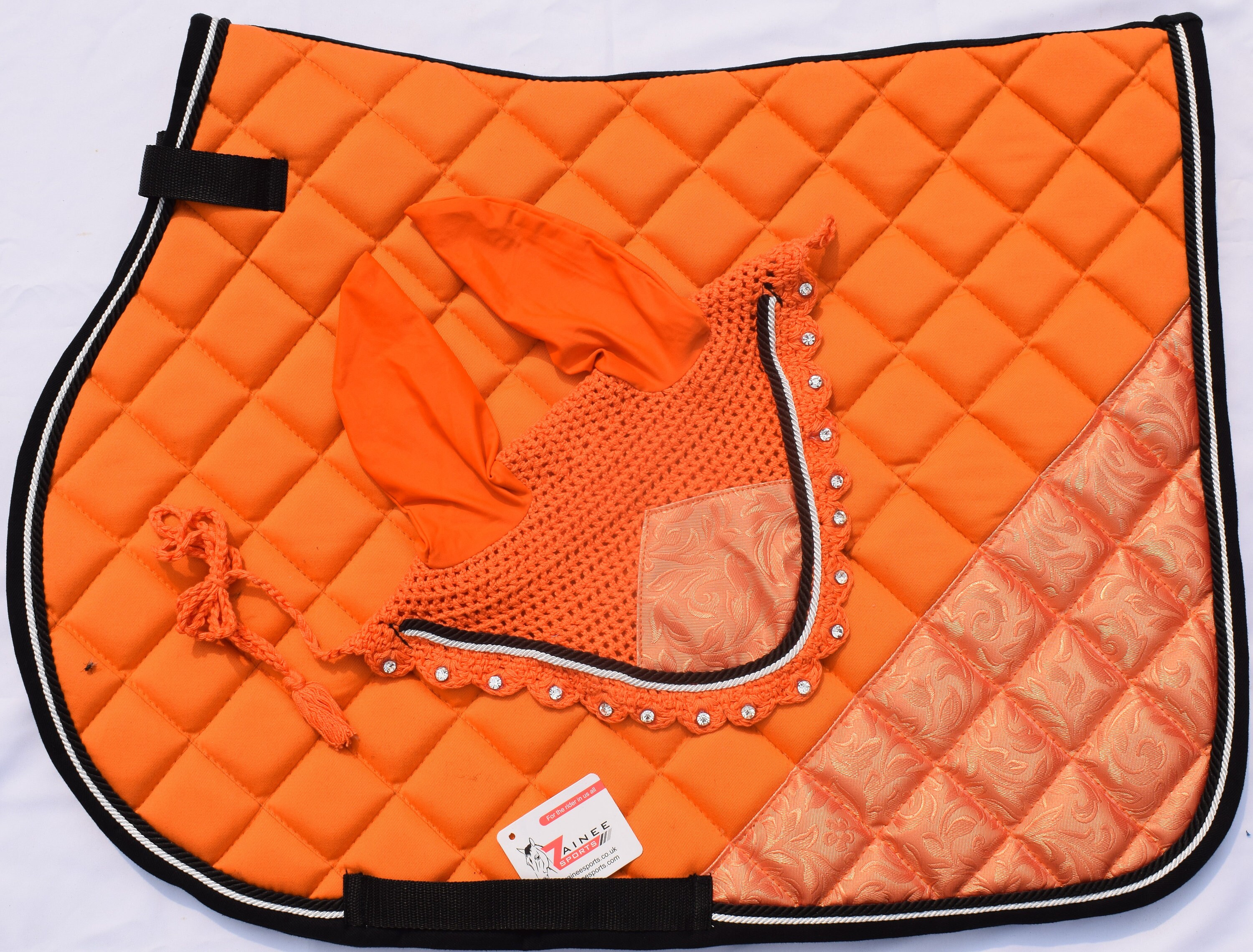 Hand Made Luxury All Purpose English Saddle Pad con fly bonnet -