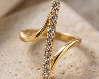 Sable Minimal Ring: Gold Bar Ring, Modern Minimalist Statement Ring, Gift for Her