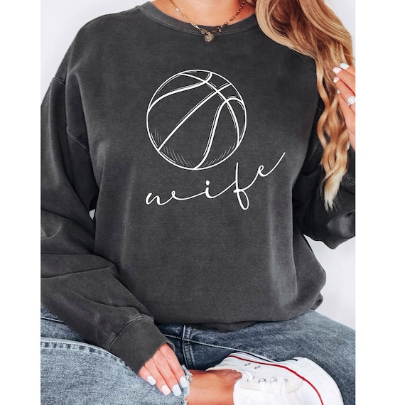 Basketball Wife Sweatshirt, Basketball Wife Crewneck, Coach Crewneck  Sweatshirt, Coaches Wife Sweatshirt, Coaches Wife