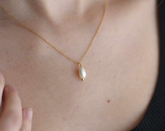 Freshwater Pearl Necklace, Bridal Jewelry, Wedding Pearls, Dainty Simple Necklace, Gold Plated, Elegant Gifts For Her, Wedding Necklace