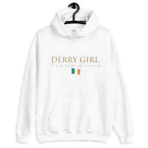 Derry Girls Unaisex sudadera con capucha