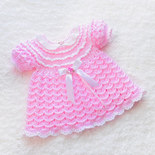 Modèle numérique au crochet PDF : robe ou robe de bébé au crochet avec motif de manches bouffantes en différentes tailles avec tutoriel vidéo par Crochet for Baby