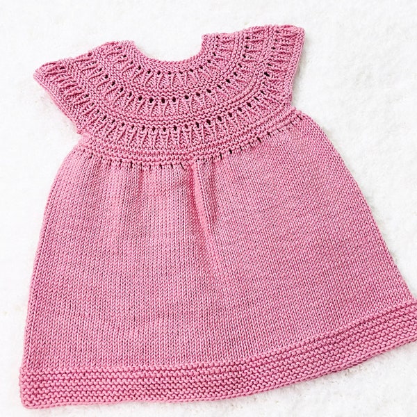Modèle de tricot numérique PDF : robe de bébé facile à tricoter, robe de bébé en tricot avec tutoriel vidéo étape par étape Robe en tricot Lucy Modèles de tricot au crochet pour bébé