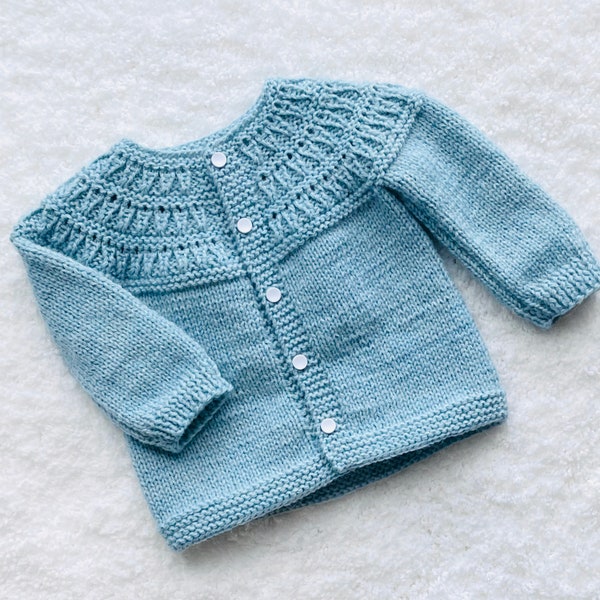 Patrón de punto digital en PDF: suéter, abrigo o chaqueta tipo cárdigan para bebé de punto fácil con video tutorial de seguimiento, patrones de tejido para bebé