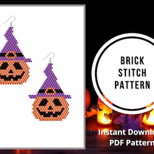Puede incluir: Un patrón PDF imprimible para pendientes de punto de ladrillo con una calabaza con un sombrero de bruja. Los pendientes son morados y naranjas. La imagen incluye el texto "Brick Stitch Pattern" y "Instant Download PDF Pattern".