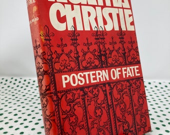 La Poterne du destin par Agatha Christie, couverture rigide vintage