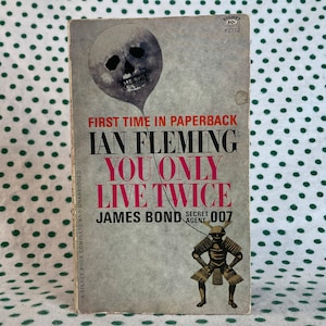 You Only Live Twice (James Bond) by Ian Fleming paperback