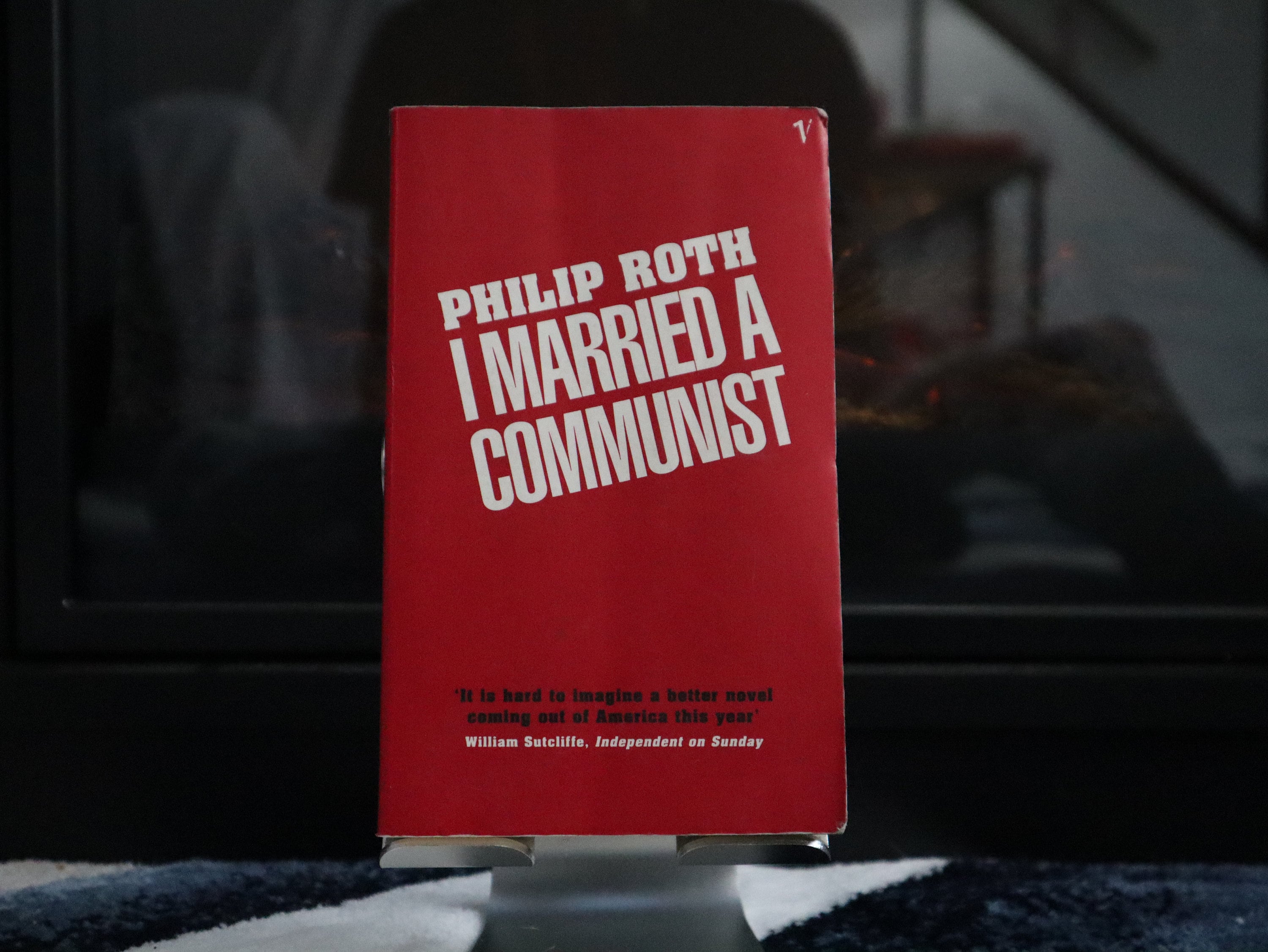 Phillip Roth I Married a Communist paperback - Etsy