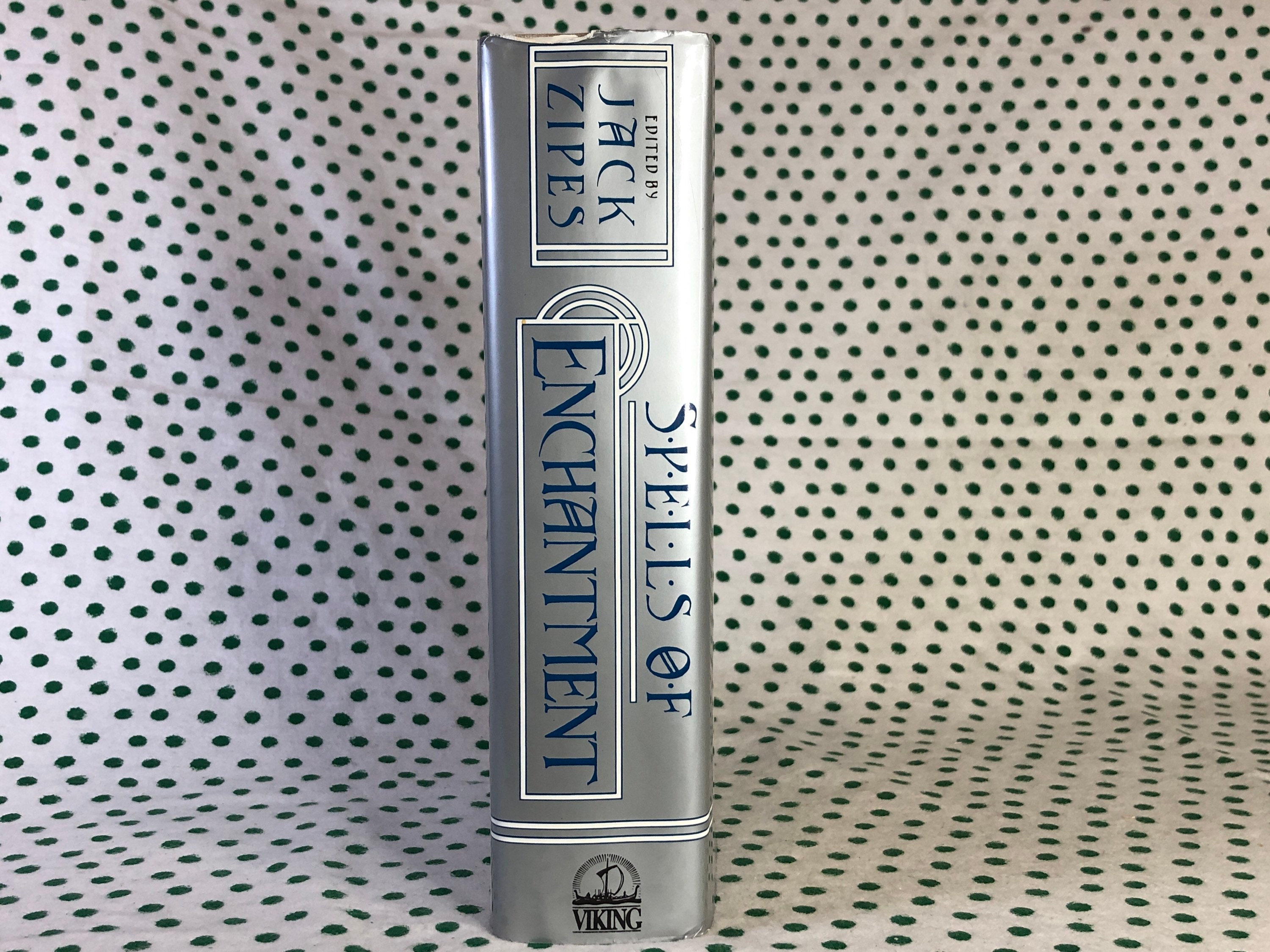 Handcrafted candles inspired by fairy tales, stories and legends – My Grimm  Candles, image size:3000x2250