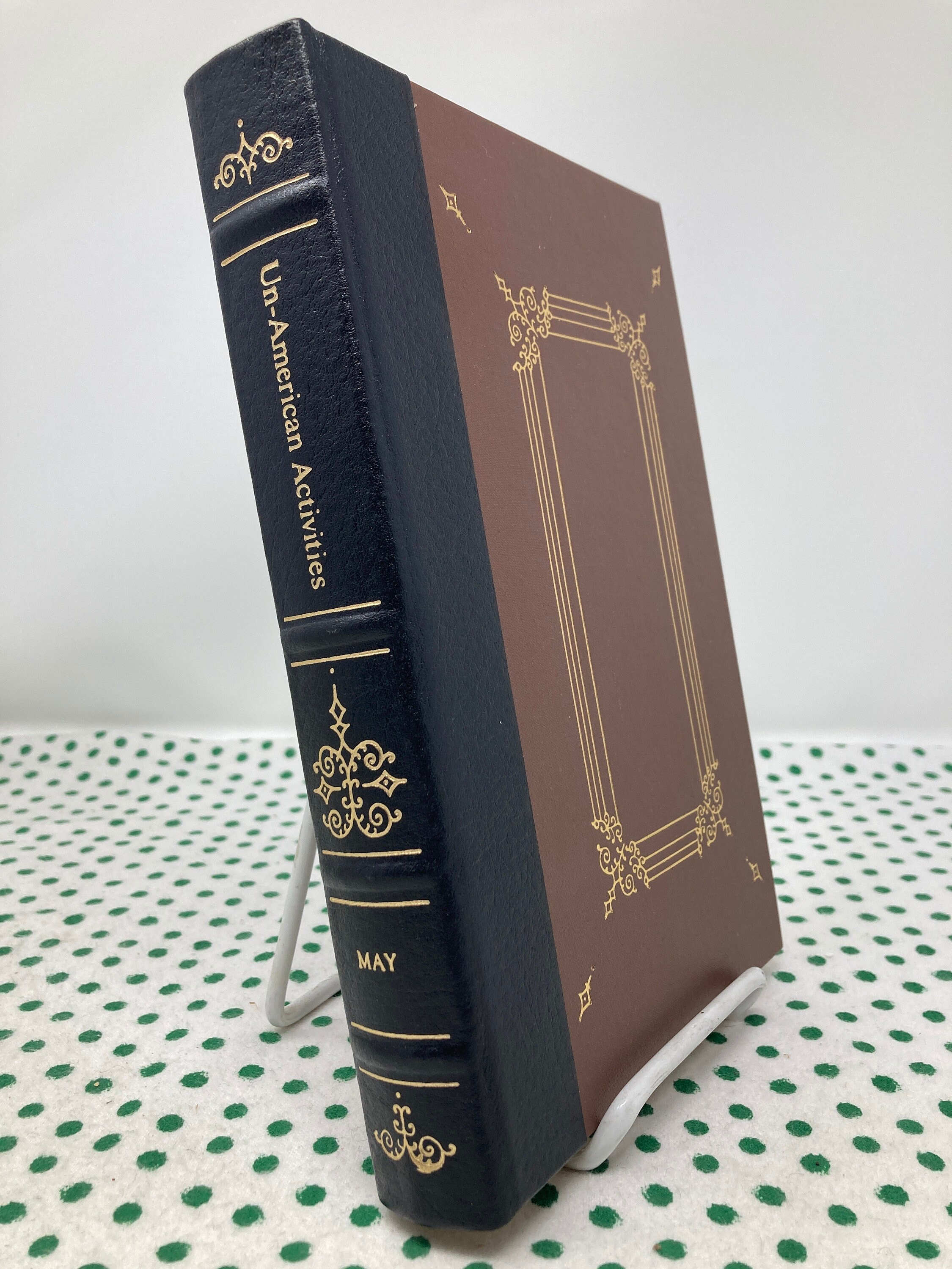 非米活動 ゲイリー・メイ著 ハードカバー 著名な裁判図書館 - Etsy 日本