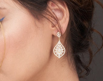 Bridal Crystal Drop Earrings Earrings • Chandelier Wedding Earrings • Teardrop Earrings • Vintage Style Earrings Rose Gold Bridal Jewelry