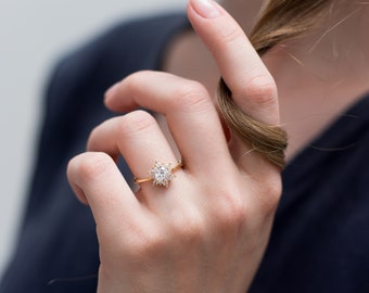 Stern Diamant Ring • Verlobungsring • Blumenring • Sunburst Ring • Vorschlag Ring • Versprechensring • Sterling Silber und 14K Gold Optionen