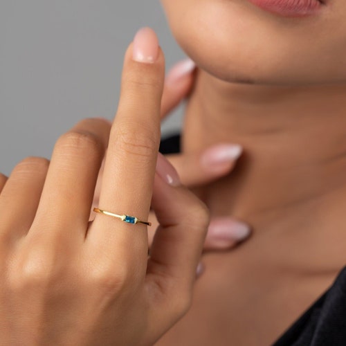 Edelstein Ring im Baguetteschliff • Stapelring • Individueller Geburtsstein Ring • Alltagsring • Brautjungfer Geschenk • Geburtstagsgeschenk • Geschenk für Freunde