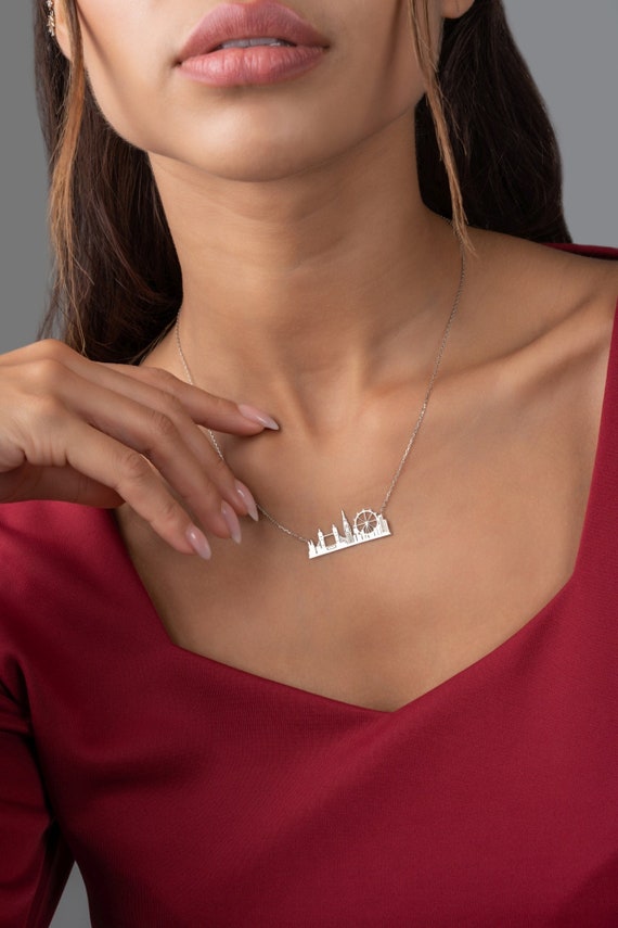 Custom City Necklace • Skyline Necklace • Sterling Silver Travel Necklace • Perfect Travel Lover Gift • Birthday Gift for Him or Her