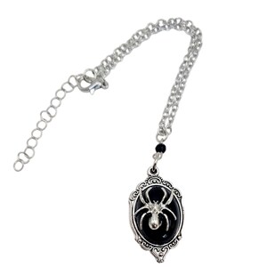 Gothic Bat Car Charm: Spooky Rearview Mirror Hanging Mini Black Spider
