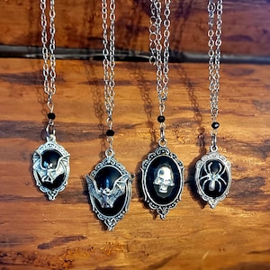 Gothic Car Decor | Bat Hanging | Car Charm | Gothic Car Accessories | Witchy | Halloween Car Charm | Rearview Mirror Hanging | Spooky Car