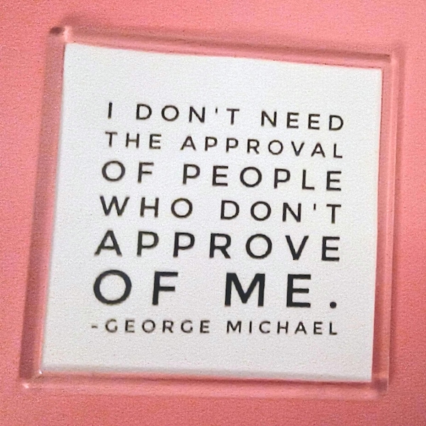 Sottobicchiere in plexiglas con citazione di George Michael, regalo per appassionati di musica