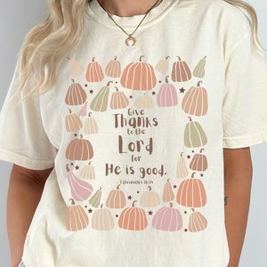Bible Verse Shirt, Pumpkin Retro T-Shirt, Thanksgiving Fall T-Shirt, Boho Christian Comfort Colors, Give Thanks, Gift for Her, Fall T-Shirt