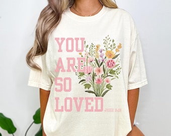 Comfort kleuren christelijk shirt, shirt wilde bloemen, bijbelvers kleding, Jezus-shirt, bloemen geloof shirts, christelijke t-shirts, christelijke T-shirts