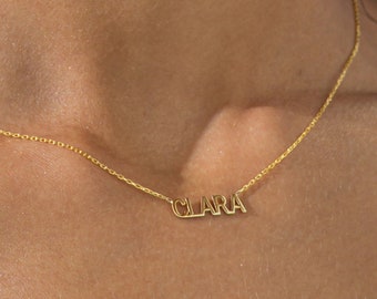 Gepersonaliseerde sterlingzilveren naamketting, aangepast naamplaatje