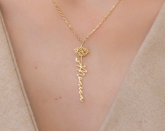 Sterlingzilveren aangepaste naamketting met geboortebloem | Gepersonaliseerde sieraden