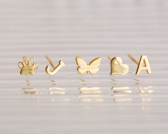 14K Gold Zierliche Initialen Ohrstecker - Benutzerdefinierte Minimalist Schmuck