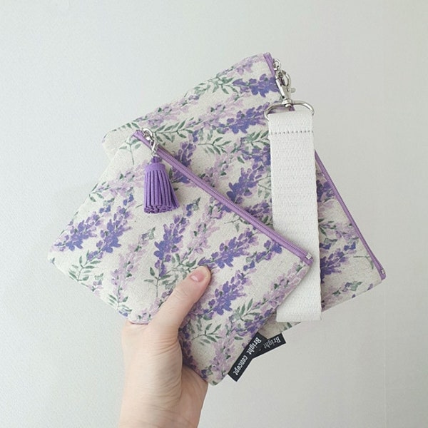 Lavender Linen Makeup Zipper Pouch | Handmade Cosmetic Bag | Feminine Pad Pouch | Comfy Pouch | Dairy Makeup Bag | Travel Toiletry Bag