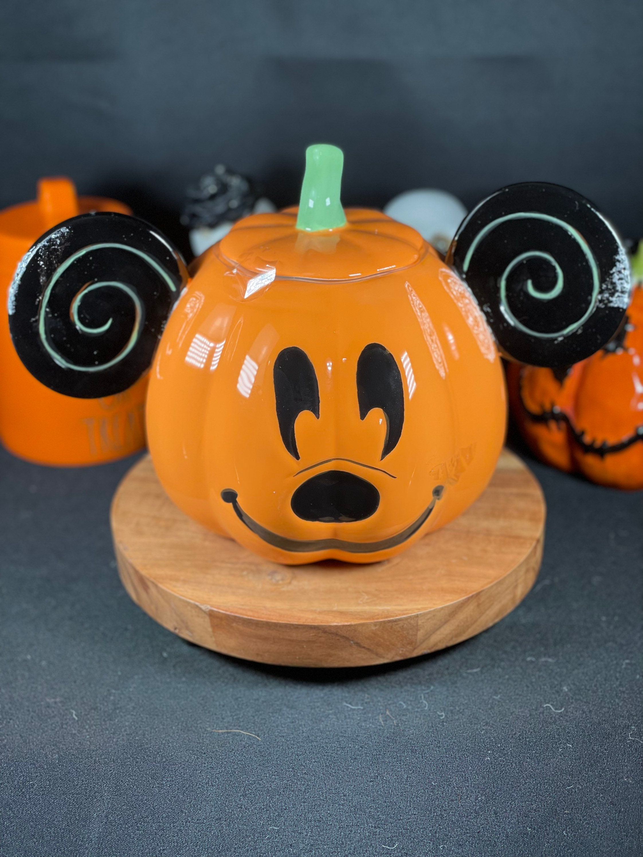 Disney Mickey Mouse Halloween 2022 Ghost Cookie Jar Canister VHTF rare ...