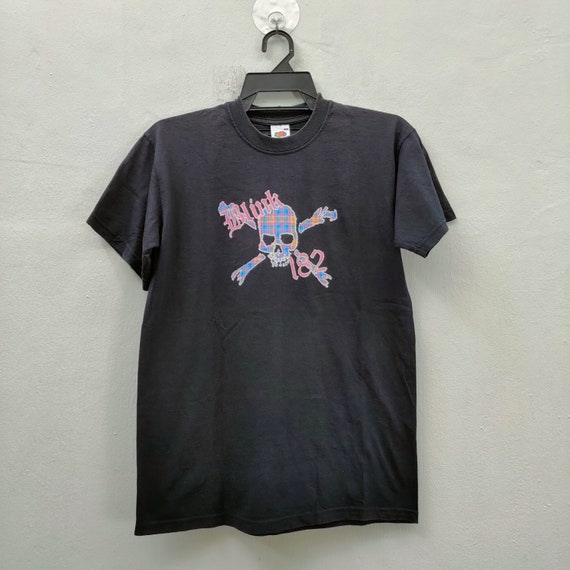 Rare Design Vintage Band Rock Blink 182 T-shirt