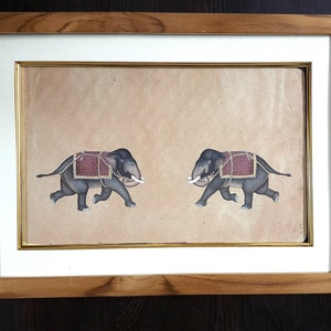 Elefante indiano in miniatura dipinto su carta antica I Elefante reale dipinto su carta originale per regalo I Raffinata opera d'arte murale a forma di elefante per l'arredamento della casa