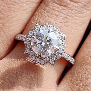 Art Deco Moissanite Engagement Ring: Vintage Style Halo Bridal Ring