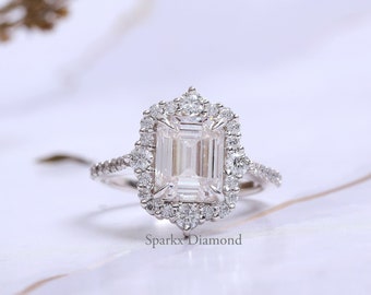 2.50 CT Emerald Cut Moissanite Engagement Ring Unique Cluster Halo Wedding Ring Classic Stackable Proposal Ring Gift Jewelry For Girlfriend