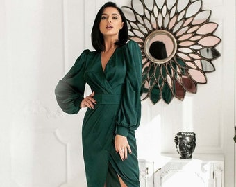 Long sleeve hot sale long green dress
