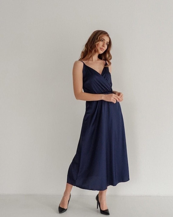 flowy midi dress