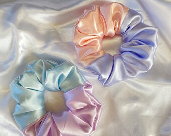 Two-Toned Scrunchies