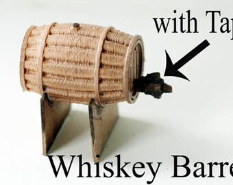 BARILS DE WHISKY Échelle HO avec robinets et support, lot de 2 peints