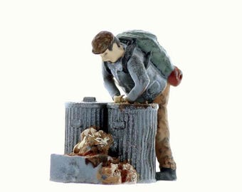 O Scale Figure Homeless Hobo Picking through trash Finished