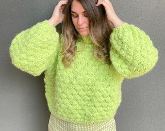 Apple Pie Jumper Bubble Stitch Digital Knitting Pattern. English pattern only.