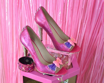 x~"Daring Dorothy" Cute Glitter, Bow, Jeweled Pink Heels w/ Corset Back size 7.5 + Matching Cuff~x