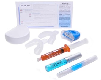 Kit completo per lo sbiancamento dei denti attivato dalla luce INSTA "Lumi" WHITE