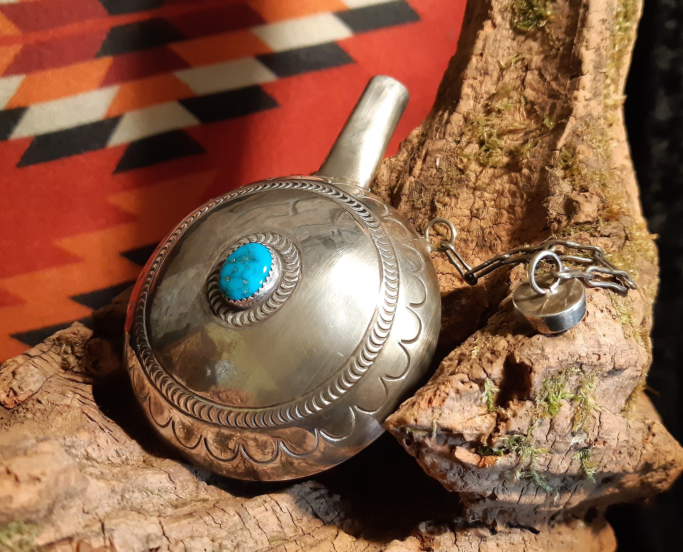 Amazing Detailed Navajo Sterling Silver Native American Flask Pendant Amazing Detailed Navajo Sterling Silver Native American Flask Pendant
