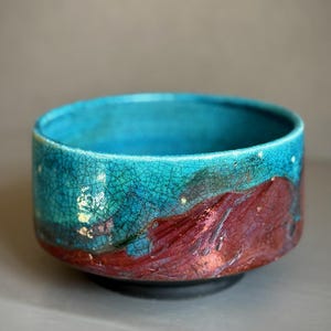 A Large Metallic Turquoise Blue & Copper Swirl Aurora Crackle Glaze Raku Fired Ceramic Pottery Abstract Vessel Decorative Bowl ~ 9 x 14cm