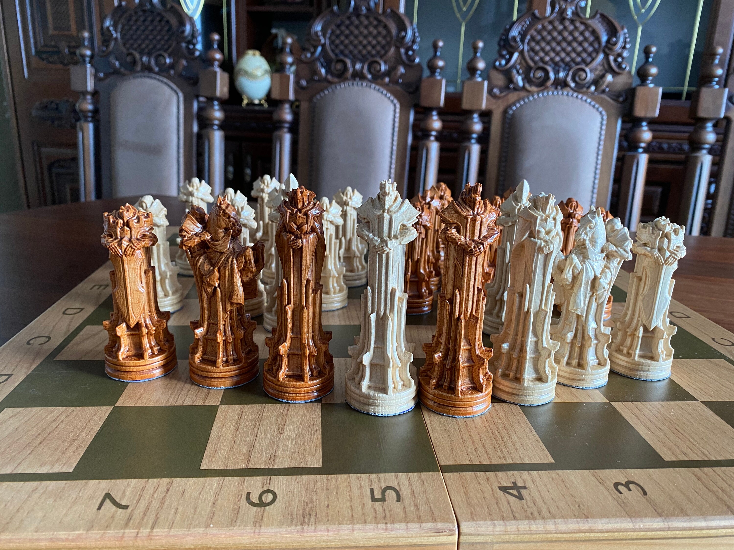 Wooden Chess Pieces palladin, Original Chess Pieces, Wood Carving