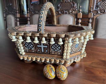 Handmade Ukrainian Walnut Easter Basket, Inlay Decor