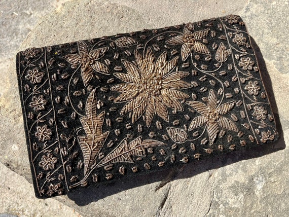 Antique clutch/ evening bag made of black velvet,… - image 2