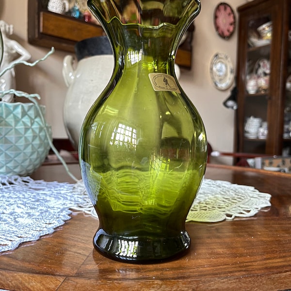 Vintage delicate dark green thin walled hand made glass vase with wavy rim, Kristallglass Scheegattern, 1990s