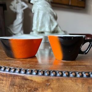 Vintage retro Granit Hungary ceramic sugar bowl and a coffee cup, fire red & black, made in the 1960s